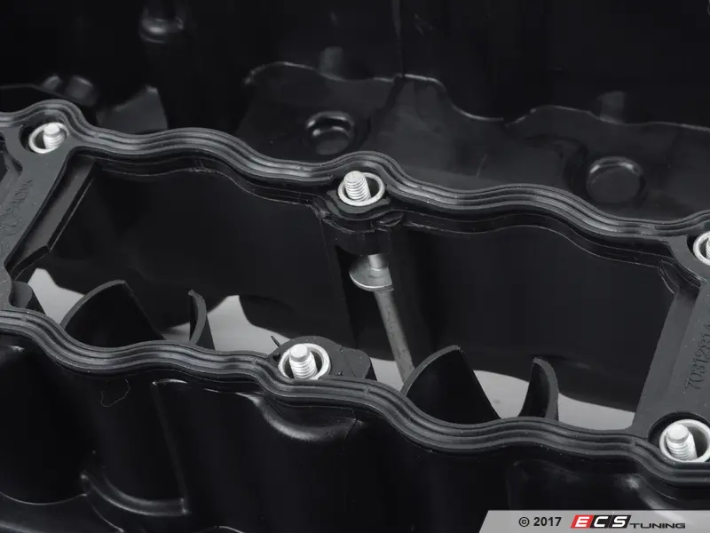 Bremmen Parts - 11127565284 - N54 Valve Cover