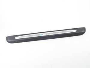 ES#123423 - 51477898230 - Door Sill Cover - Right - For vehicles with M trim - Genuine BMW - BMW